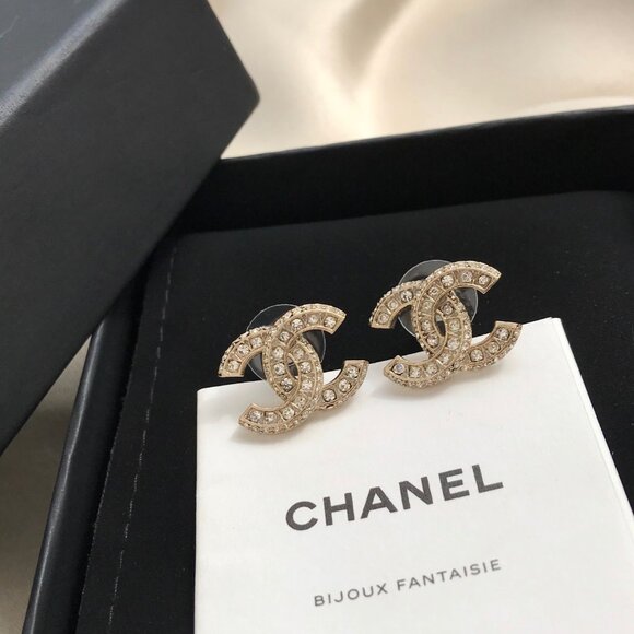 ✅✅✅Chanel earrings - Picture 6 of 7
